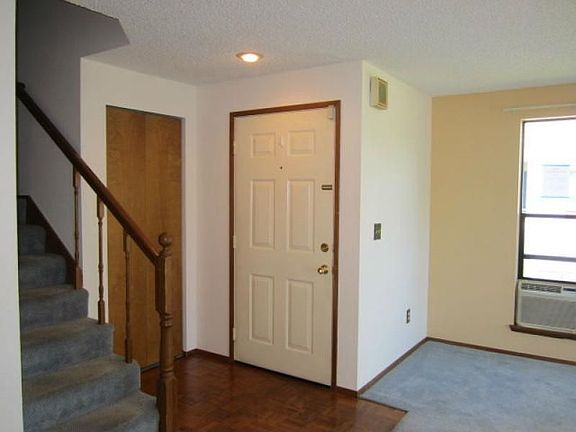 3rd image of 24804 45th Ave S #13-E1