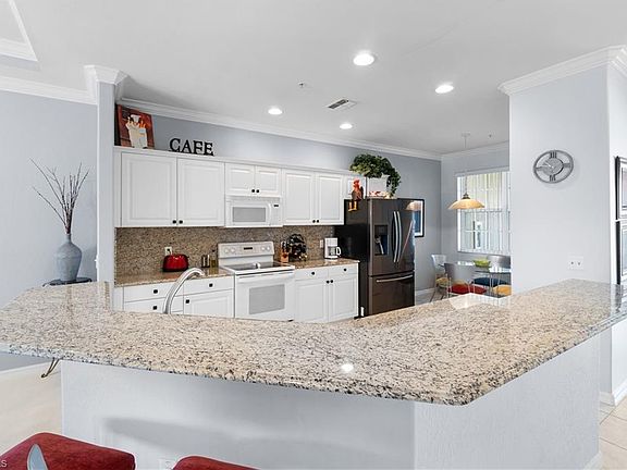2nd image of 4844 Hampshire CT #304