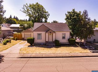 1124 2nd Ave, Sweet Home, OR 97386