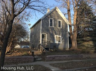 909 Margaret St, Saint Paul, MN 55106