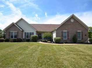 31 Town & Country Ln, Troy, MO 63379