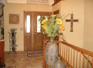 5374 Thompson Dr, Ellendale, MN 56026