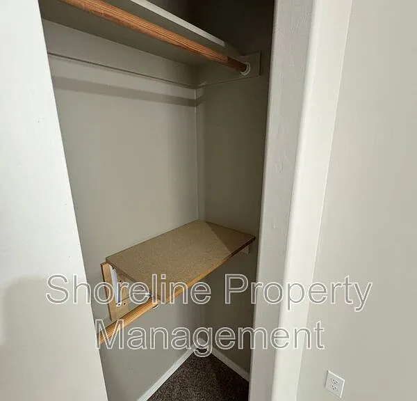511 Diamond Lake St — Photo 49
