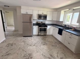 272 Willet Rd, Buffalo, NY 14219