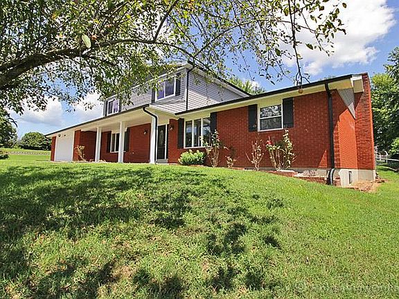 4th image of 1562 Briarcliff Dr