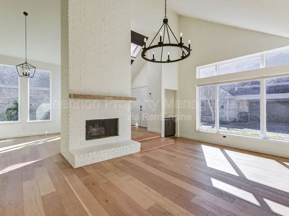 5103 Austin St, Houston, TX 77004