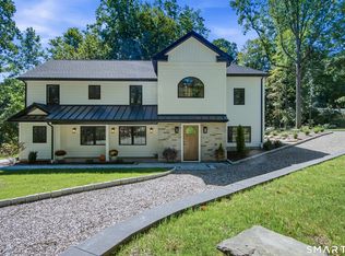 9 Bradley Lane, Newtown, CT 06482