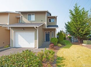 563 NE Kettle St, Oak Harbor, WA 98277