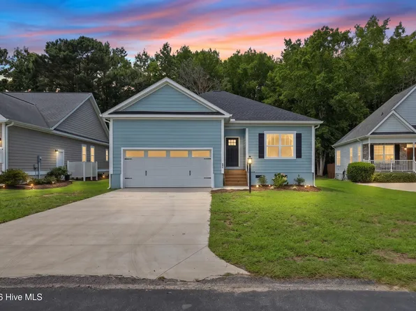 775 Marsh Rose Path NW, Calabash, NC 28467