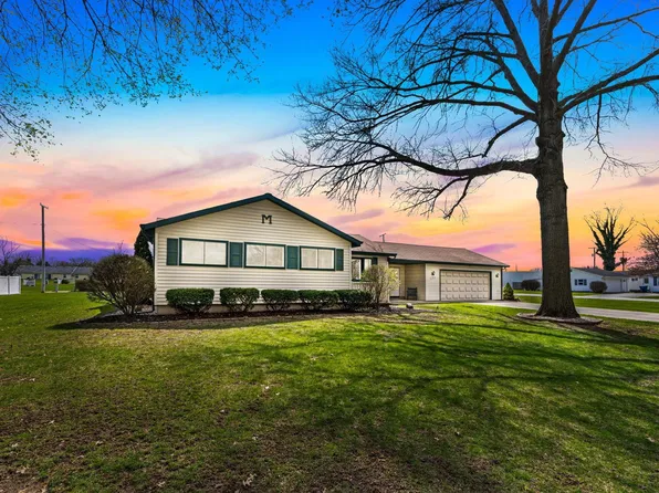 304 Morton Ln, Ossian, IN 46777