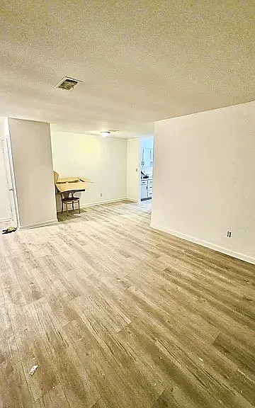 414 Ruddle Ave — Photo 3