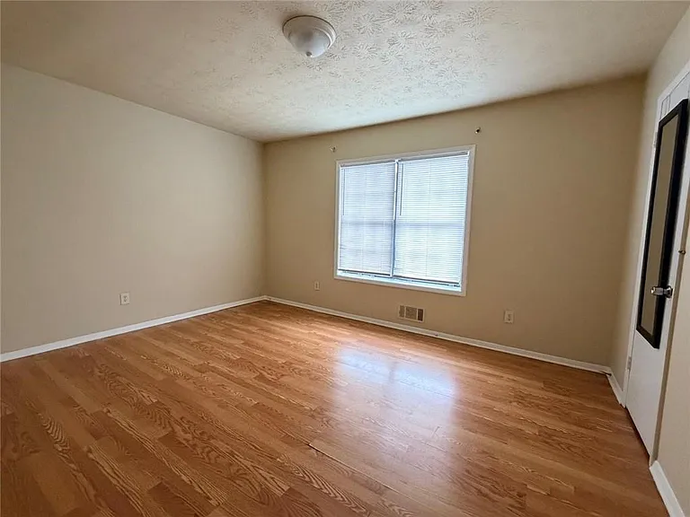 61 Caboose Ct — Photo 15