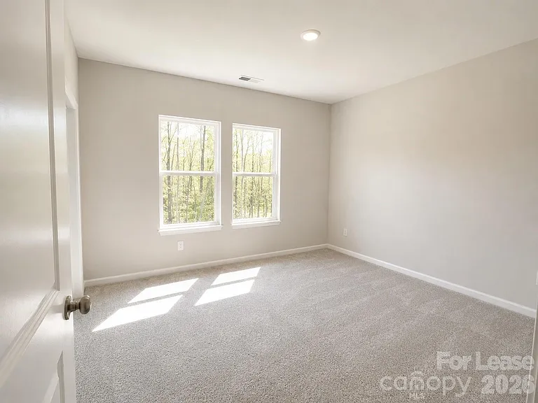 2332 Donnely Hills Ln — Photo 9