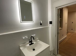 (Undisclosed Address), Philadelphia, PA 19131