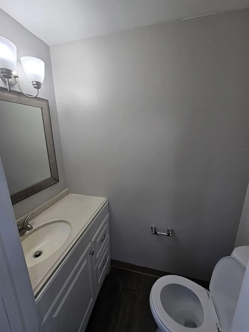 20 Carriage Lane, LLC — Photo 1