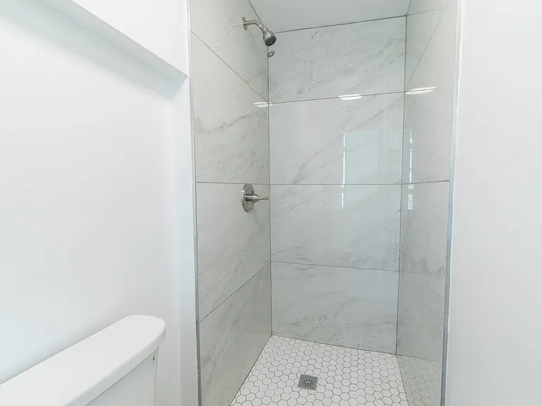 19505 NW 80th Dr — Photo 29