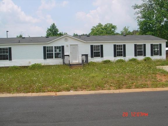 2nd image of 12 Lakanwood Ln