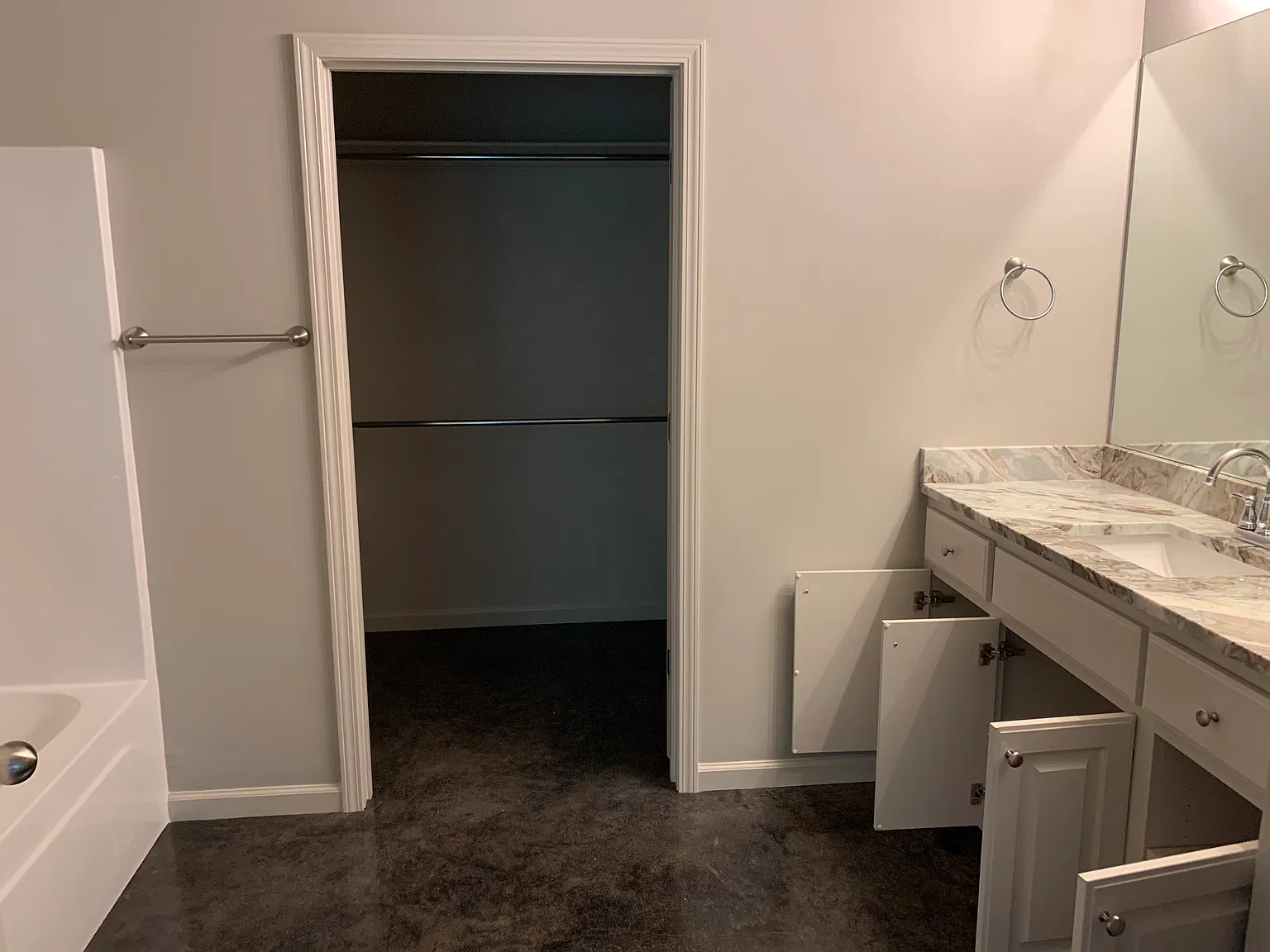 4 bed, 1800 sqft, $1,750 — Photo 4