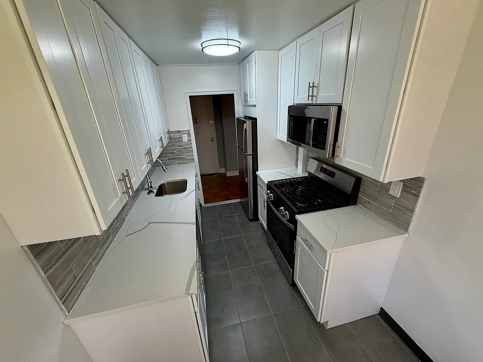 71st Cres