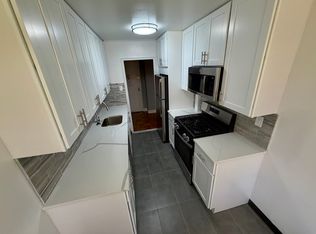 (Undisclosed Address), Fresh Meadows, NY 11365
