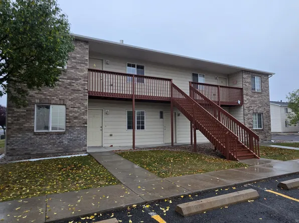 1216 Taft Ave, Cheyenne, WY