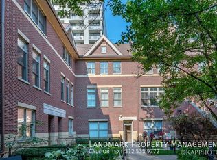 1942 S Prairie Ave #3, Chicago, IL 60616