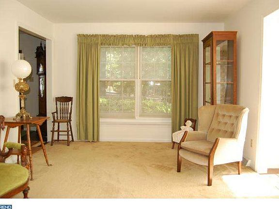 2nd image of 1184 Jamie Lyn Dr