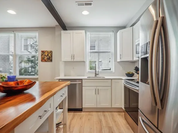 5024 9th St NW #203, Washington, DC 20011
