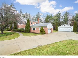 7615 Holyoke Ave, Hudson, OH