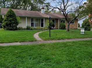510 Arlington St, Hoffman Estates, IL 60169