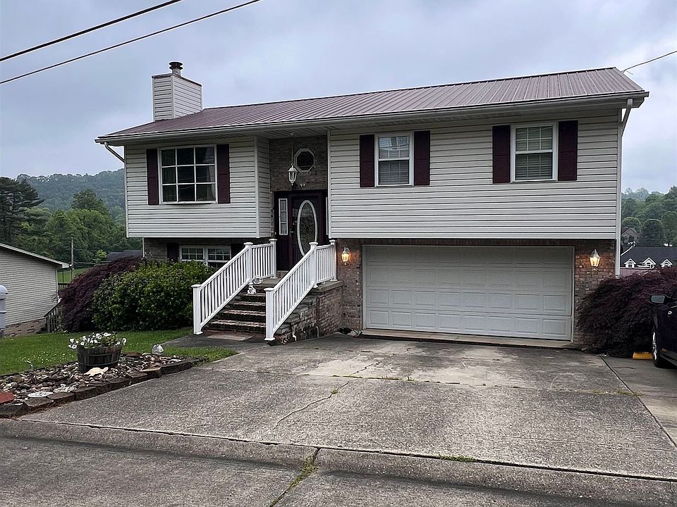 12 Regal Oaks, Barboursville, WV 25504 Zillow
