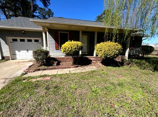 1200 Bostian Dr, Fayetteville, NC 28304