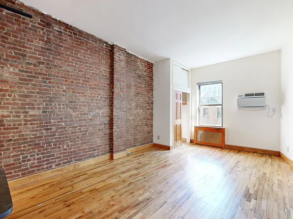 323 W 75th St APT 4C, New York, NY 10023