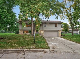 14728 Dory Ct, Apple Valley, MN 55124
