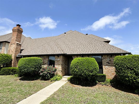3rd image of 2607 Greenbriar Pl