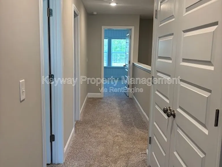 2044 Denmark Ave SE — Photo 9