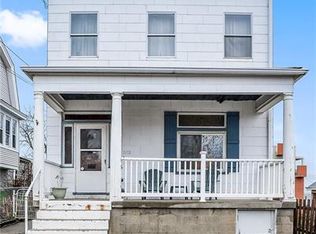 2112 Donora St, Pittsburgh, PA 15212