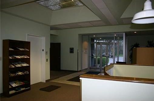 4th image of 4001 NE Lakewood Way