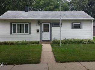5487 N 72nd St, Milwaukee, WI 53218
