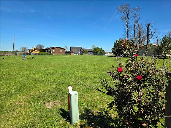 2nd image of 177 6th Ave Lot 32-33-34
