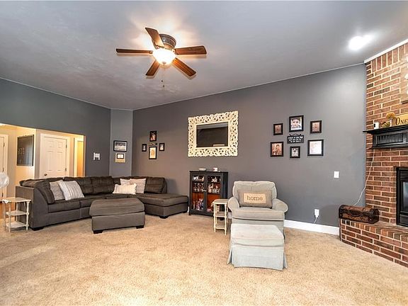 5th image of 912 Tilghman Dr