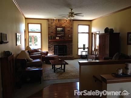 Living Room
						:
						High Ceilings - Great Light