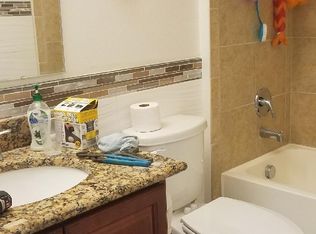 1015 22nd St E, Palmetto, FL 34221