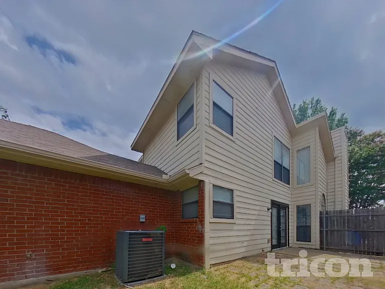 525 Horse Shoe Bnd — Photo 18