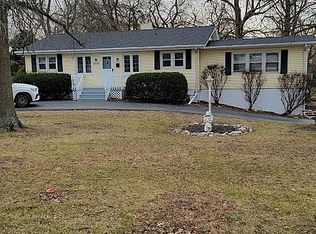 2525 E Brooks Dr, Decatur, IL 62521