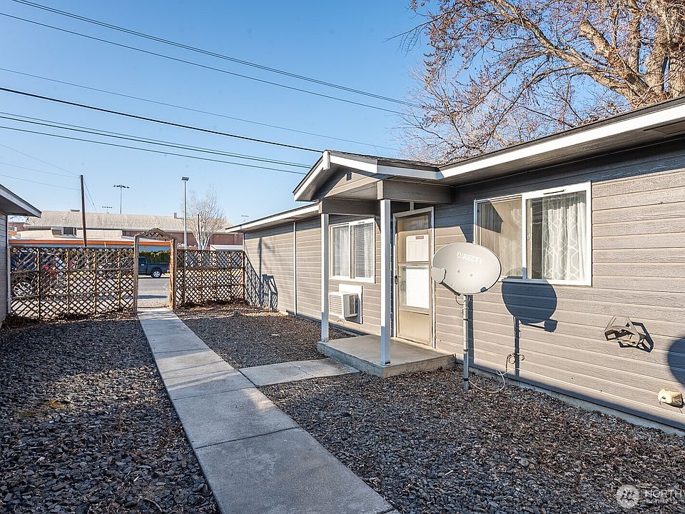 1st image of 726 Frey Road NW