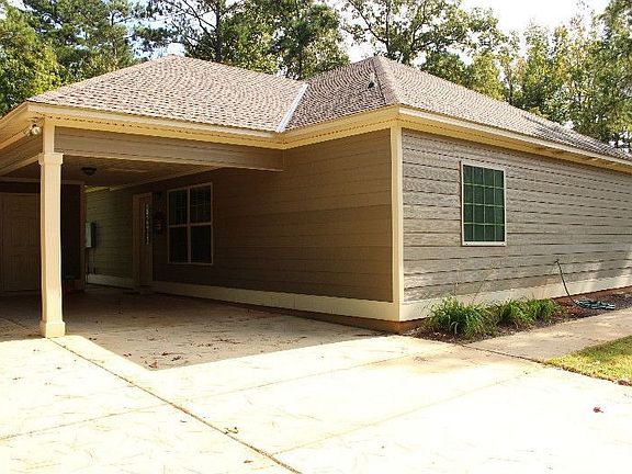 3rd image of 504 Stillwaters Dr