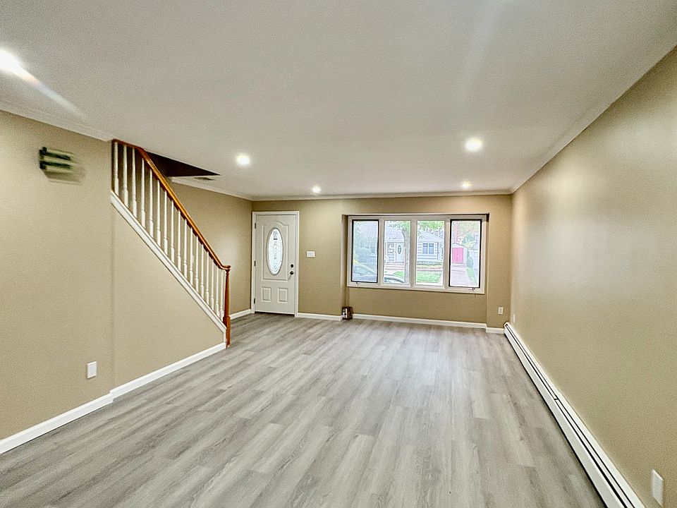 1st image of 24 Jacques Ave Floor 1