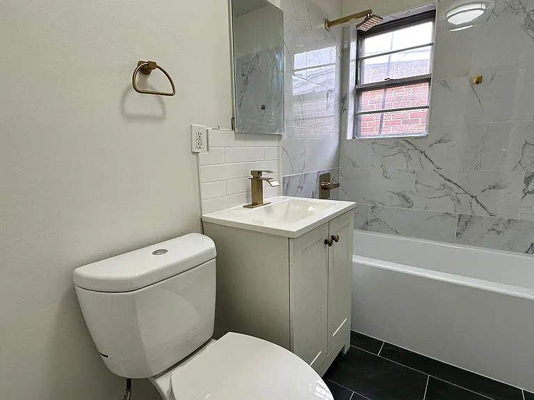 140 71st St #8A — Photo 8