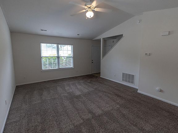 4th image of 3306 E Saint Charles Rd